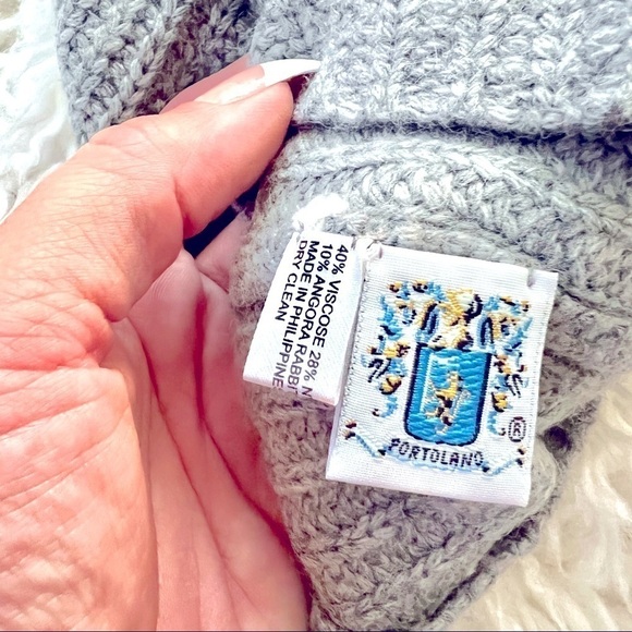 🔥What's Hot!!🔥 Adorable Portland Fuzzy Sparkle Beanie, Tuke 😻🛍 - Picture 3 of 3